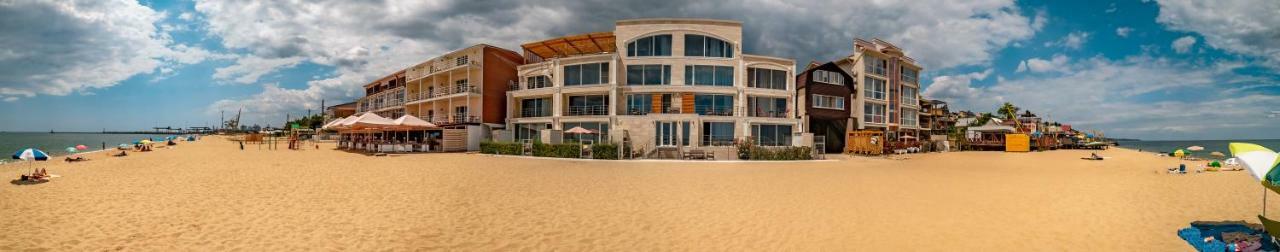 Poseidon Deluxe Перша Лінія З Басейном Apartment Odessa Ngoại thất bức ảnh